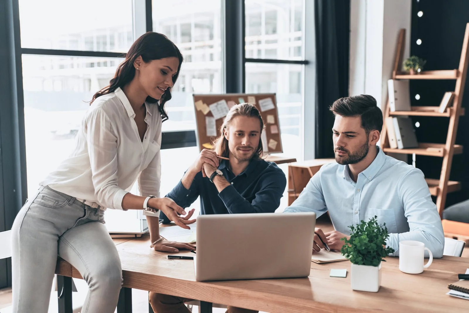 Equipo de trabajo en empresa ágil